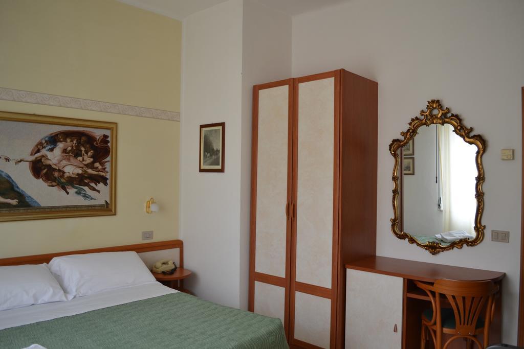 Hotel Parco Fellini Rimini Luaran gambar
